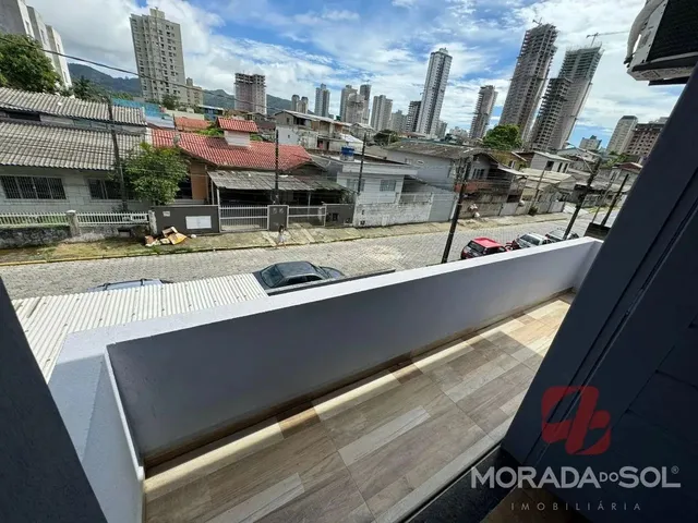 Imagem 3: Sobrado com Piscina para Alugar em Tabuleiro dos Oliveiras, Itapema 2 Suítes
