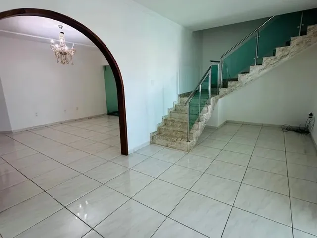 Imagem 9: Vende Casa com 5 dormitórios