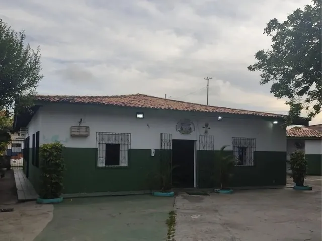 Imagem: Casa À Venda em Itapuã, Salvador - Bahia