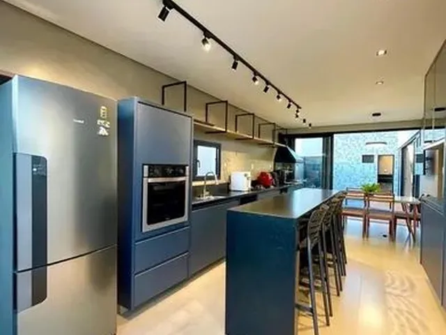 Imagem 6: Duplex de Luxo no Vilage Damha 1, com 4/4 Sendo 3 Suítes Master com Closet