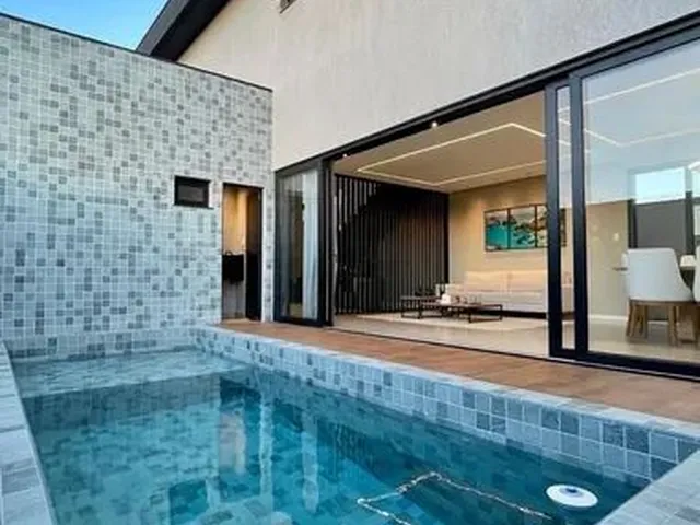 Imagem 13: Duplex de Luxo no Vilage Damha 1, com 4/4 Sendo 3 Suítes Master com Closet