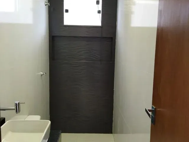 Imagem 5: Um Lar Que Oferece o Equilíbrio Perfeito Entre Sofisticação e Aconchego. Venha