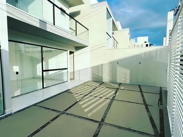 Imagem 3: Casa de Luxo,4 Suítes Sendo1 Master com Closet