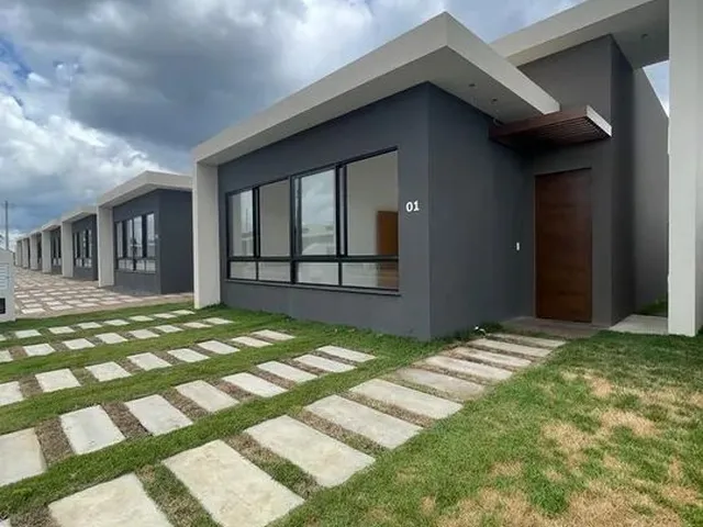 Imagem: A casa em condomínio possui 3 Dormitórios, 1 Suíte, 2 Banheiros