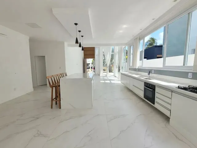 Imagem 6: Imóvel para Venda com 255 Metros Quadrados com 4 Quartos em Alphaville - Barra Dos