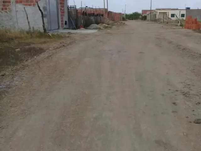 Imagem: Vende-Se Casa em Construção Fica Localizado