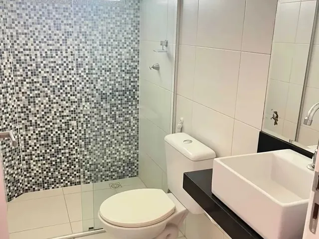 Imagem 3: Ref. 331 Invista Onde Te Traz Lucro, Apartamento Próximo a Praias. Oportunidade