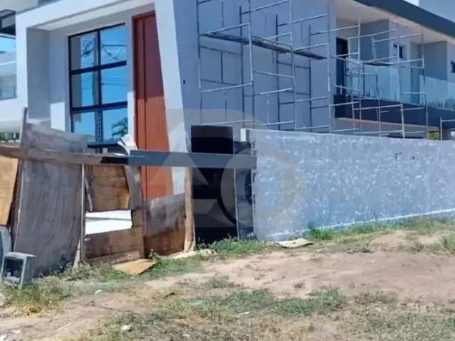 Imagem 13: Condomínio Damha: Casa com Suíte Master, Varanda e Piscina com Deck