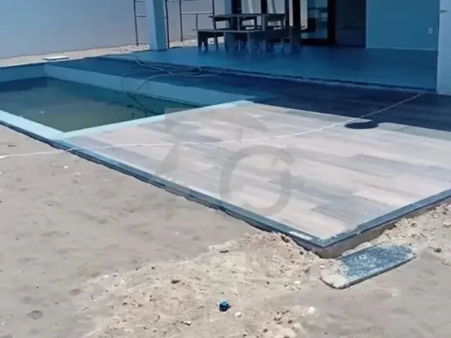 Imagem 14: Condomínio Damha: Casa com Suíte Master, Varanda e Piscina com Deck