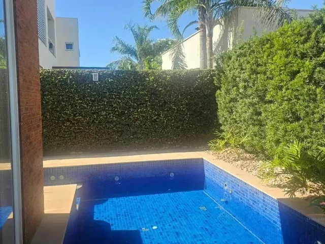 Imagem 9: Sobrado em Condomínio Fechado para Venda e Aluguel, 4 Suites (S), Jardim Itália, Cuiabá