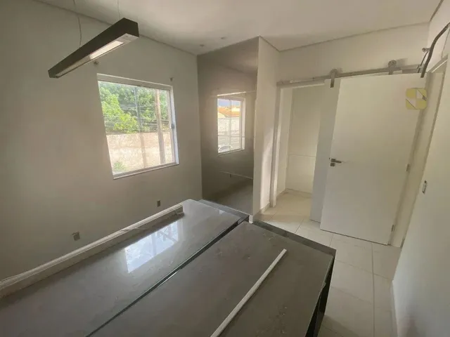 Imagem 5: Casa À Venda em santa Rosa com 4 Suítes, Cuiabá