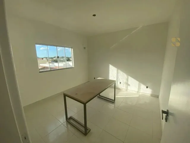 Imagem 8: Casa À Venda em santa Rosa com 4 Suítes, Cuiabá