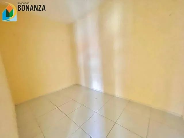 Imagem 3: Apartamento no Antonio Bezerra com 2 Quartos para Alugar