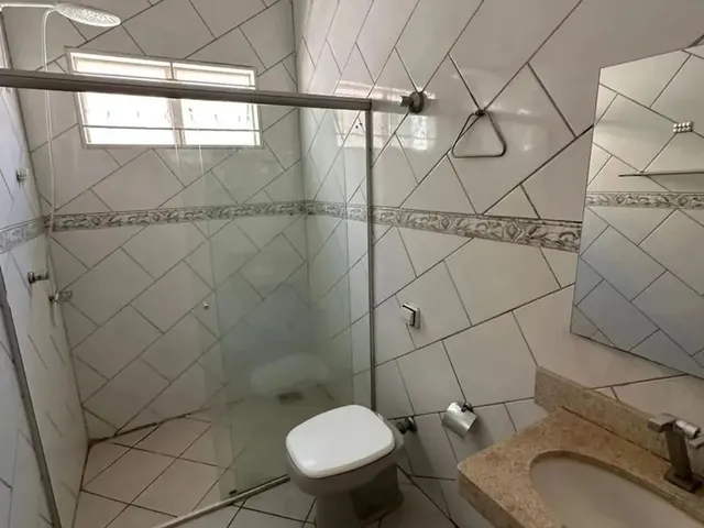 Imagem 13: Casa para Alugar com 4 Quartos 1 Suíte