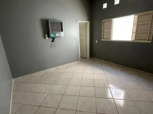 Imagem 10: Casa para Alugar com 4 Quartos 1 Suíte