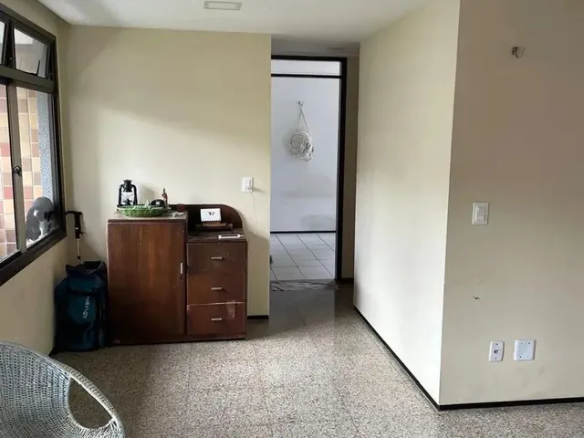 Imagem 2: Imóvel para Aluguel com 62 Metros Quadrados com 2 Quartos em Meireles - Fortaleza - Ce