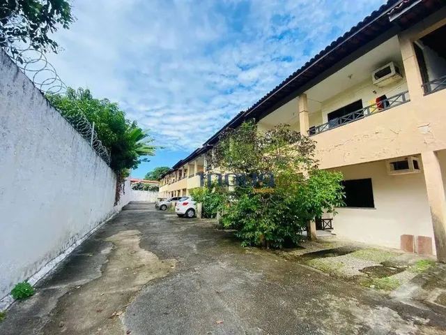 Imagem 1: Casa com 3 Dormitórios para Alugar por R$ 1.696,00/Mês - Maraponga - Fortaleza/Ce