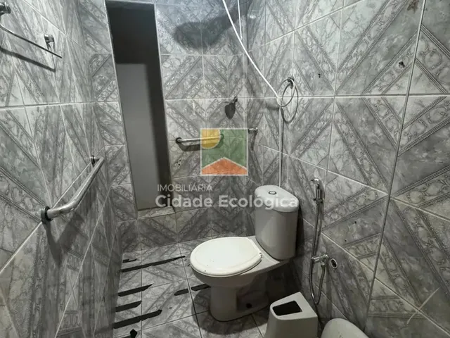 Imagem 14: Casa Nascente Avarandada com Jardim Edson Queiroz