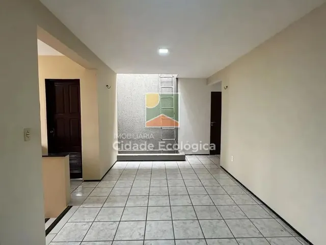 Imagem 9: Casa Nascente Avarandada com Jardim Edson Queiroz