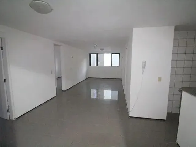 Imagem 3: Ed. Preamar! Excelente Apartamento com 3 Quartos Sendo 1 Suíte, Wc Social, Armários, 1