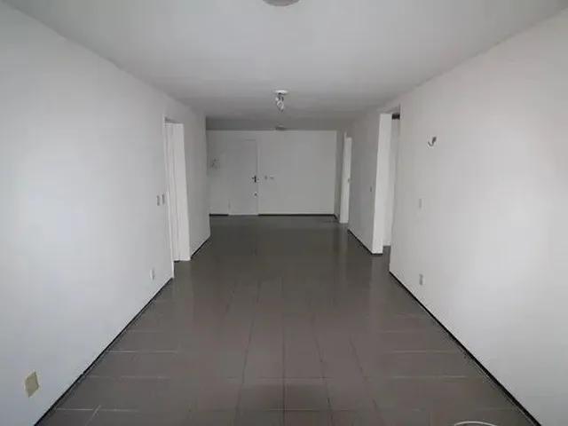 Imagem 8: Ed. Preamar! Excelente Apartamento com 3 Quartos Sendo 1 Suíte, Wc Social, Armários, 1