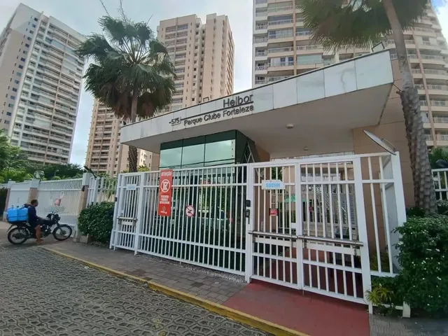 Imagem: Alugo Apartamento Três Dormitórios S/