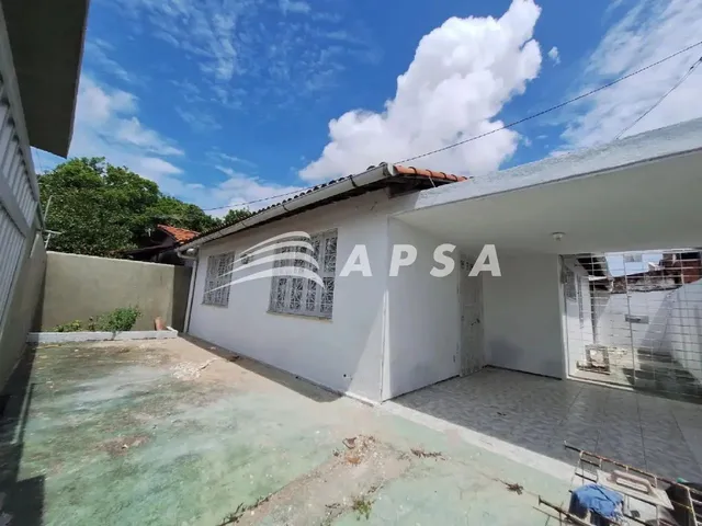 Imagem 2: Excelente Casa com 2 Vagas de Garagem, Varanda, 3 Quartos Sendo 1 Suite , Sala, Cozinha, D