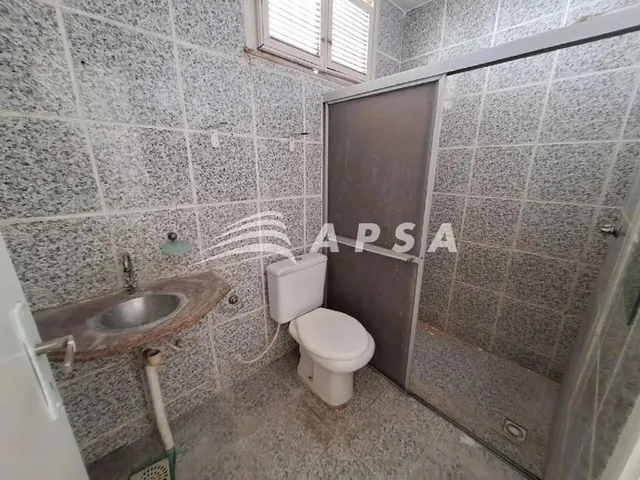 Imagem 7: Excelente Casa com 2 Vagas de Garagem, Varanda, 3 Quartos Sendo 1 Suite , Sala, Cozinha, D