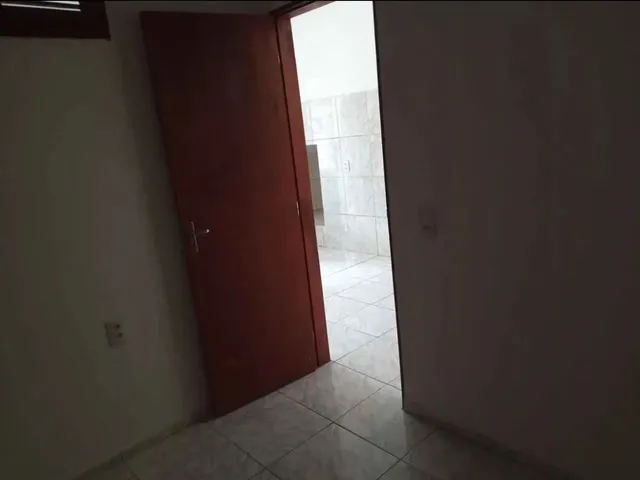Imagem 4: Aluga Se Casa com 2 dormitórios