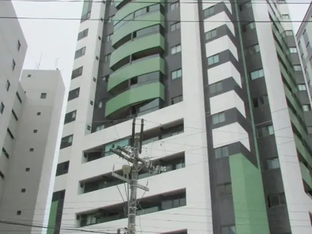 Imagem: Excelente Apartamento, Composto de Varanda