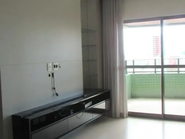 Imagem 14: Excelente Apartamento, Composto de Varanda Gourmet, Ampla Sala de Estar com Rack e Espelho
