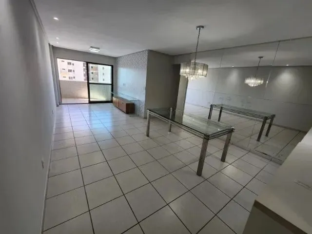 Imagem: O apartamento possui 3 Dormitórios, 2 Suítes, 3