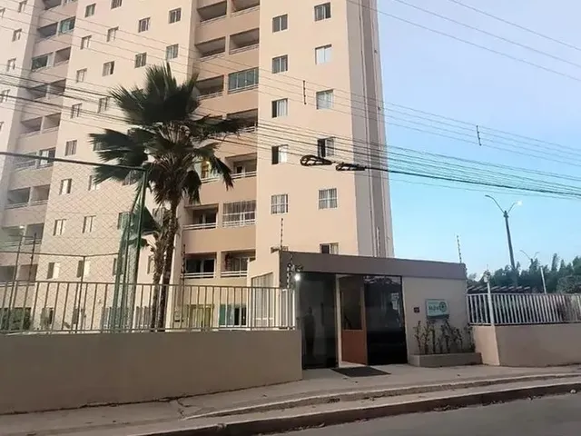 Imagem: O apartamento possui 3 Dormitórios, 1 Suíte, 2 Banheiros,