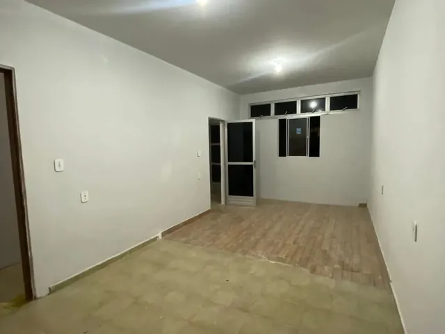 Imagem 12: Aluga-Se Casa na Avenida Brasil Poço