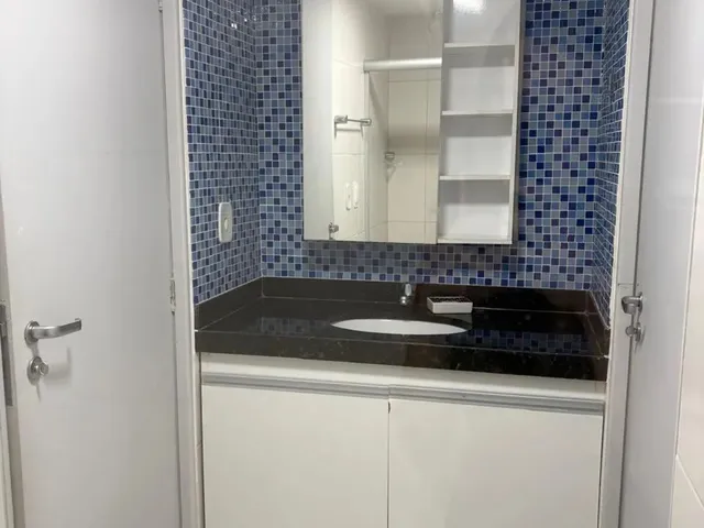 Imagem 13: Mobiliado!!Lindo!! Nascente C/Vista do Mar!! 2 Qts S/1 Suíte!! 3.550,00 C/ Tudo Incluso!!