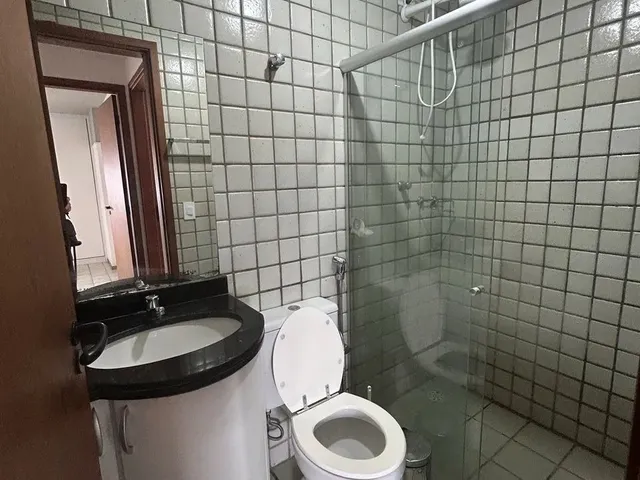 Imagem 3: Excelente!! Duas Vagas!! 3 Quartos S/1 Suíte+Dce!! 4.700,00 C/ Cond.iptu e Gás Inclusos!