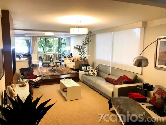 Imagem: O apartamento possui 3 Dormitórios, 3 Suítes, 4