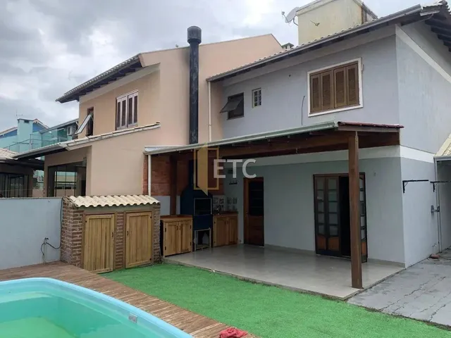 Imagem 1: Casa em Condomínio com Piscina Privativa