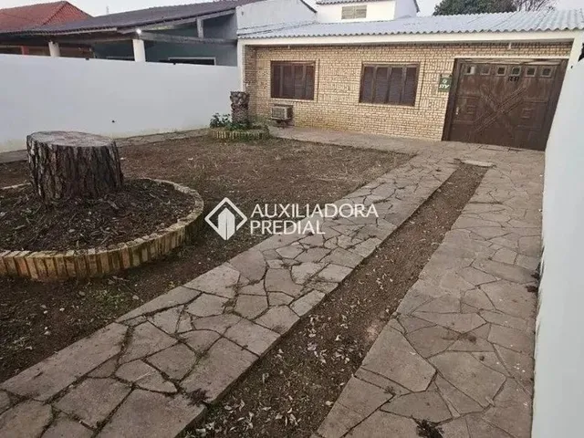 Imagem 1: Casa de 3 Quartos com Churrasqueira e Pátio - Mathias Velho/Canoas