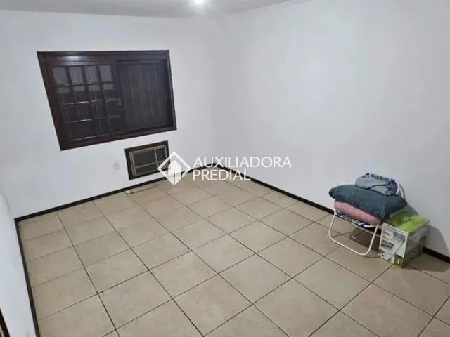Imagem 7: Casa de 3 Quartos com Churrasqueira e Pátio - Mathias Velho/Canoas