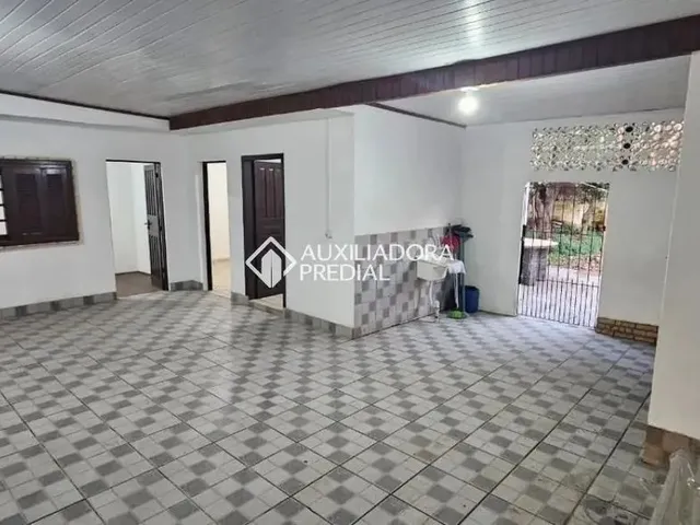 Imagem 9: Casa de 3 Quartos com Churrasqueira e Pátio - Mathias Velho/Canoas