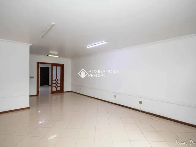Imagem 13: Aluga Sobrado 4 Quartos, Sendo 01 Suíte com Closet e Sacada