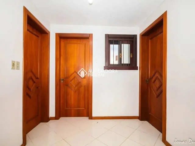 Imagem 7: Aluga Sobrado 4 Quartos, Sendo 01 Suíte com Closet e Sacada