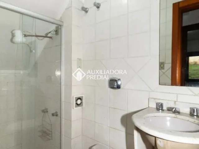 Imagem 14: Aluga Sobrado 4 Quartos, Sendo 01 Suíte com Closet e Sacada