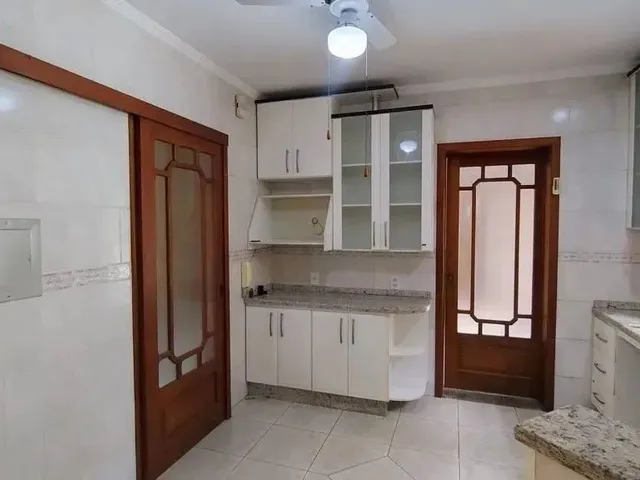 Imagem 14: Casa com 290M² e 4 Quartos no Baiirro Moinhos de Vento para Locação em Canoas/Rs
