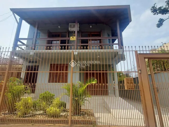 Imagem: A casa possui 1 Dormitório, 1 Banheiro, 140m² de Área e