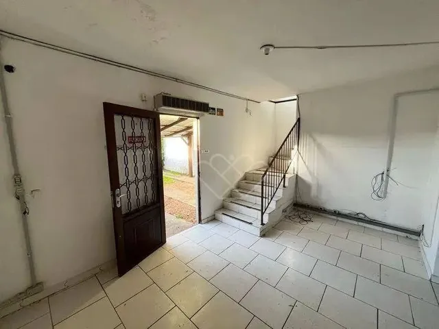 Imagem 4: Sobrado com 3 Dormitórios e 2 Suítes para Locação em Excelente Localização