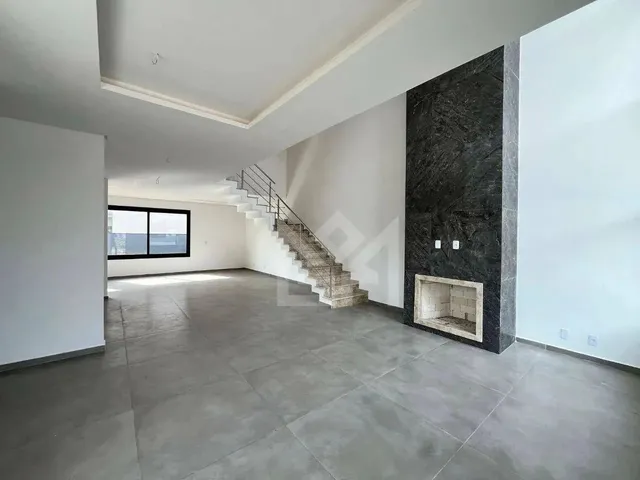 Imagem 14: Sobrado de Luxo com 3 Dormitórios e Área Gourmet: Viva a Exclusividade no Residencial