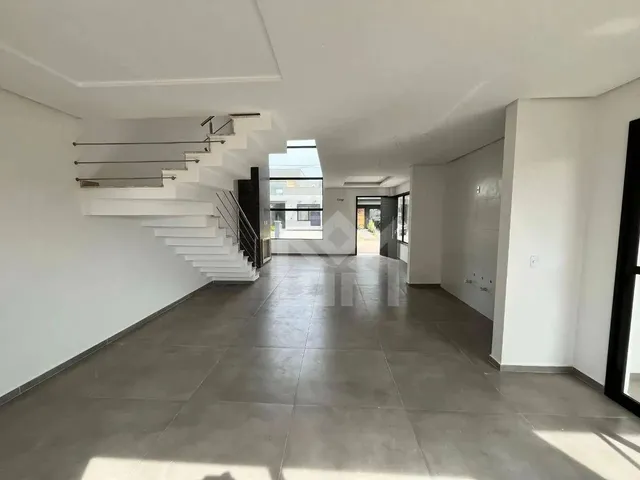 Imagem 16: Sobrado de Luxo com 3 Dormitórios e Área Gourmet: Viva a Exclusividade no Residencial