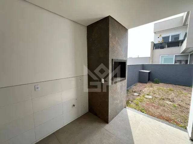 Imagem 11: Sobrado de Luxo com 3 Dormitórios e Área Gourmet: Viva a Exclusividade no Residencial